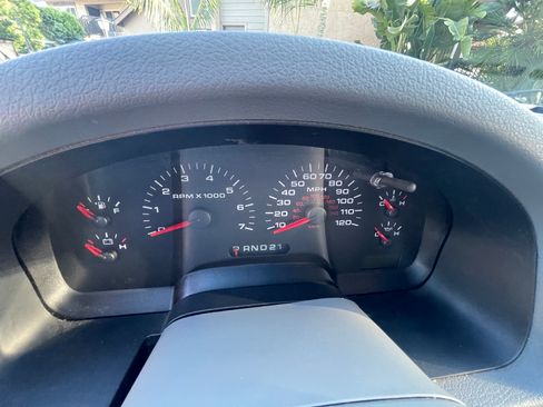 Used 2006 Ford F150 XLT image 14