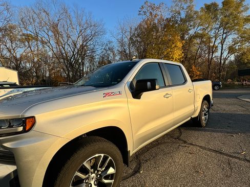 Used 2022 Chevrolet Silverado 1500 RST image 13