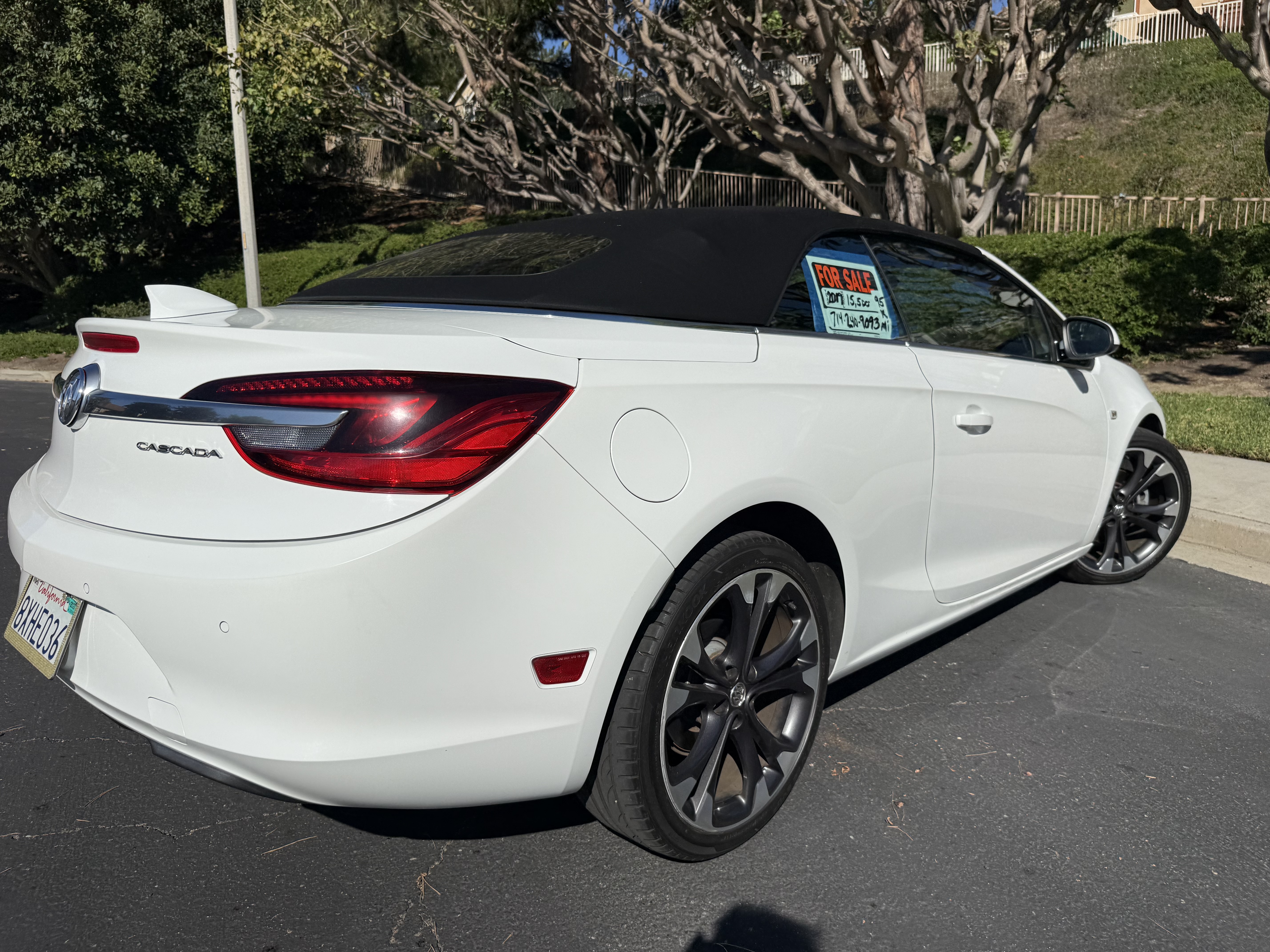 Used 2019 Buick Cascada Premium FWD image 8