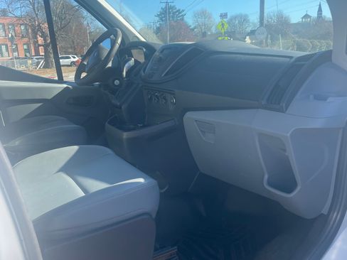 Used 2015 Ford Transit 250 130 Low Roof image 14