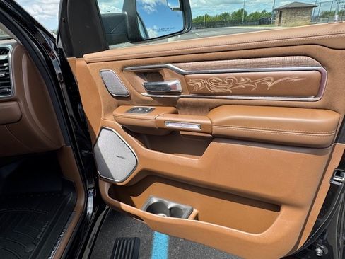 Used 2023 RAM 1500 Limited AWD/4WD image 23