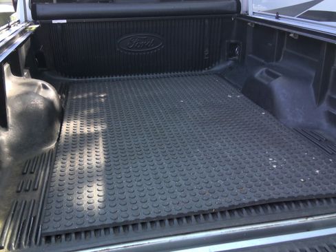 Used 2016 Ford F250 XLT w/ XLT Premium Package image 20