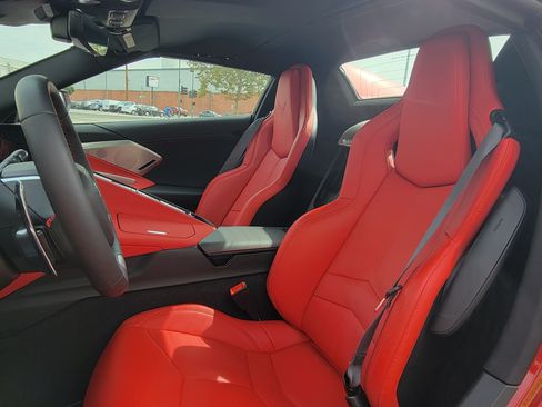 Used 2024 Chevrolet Corvette Z06 image 16