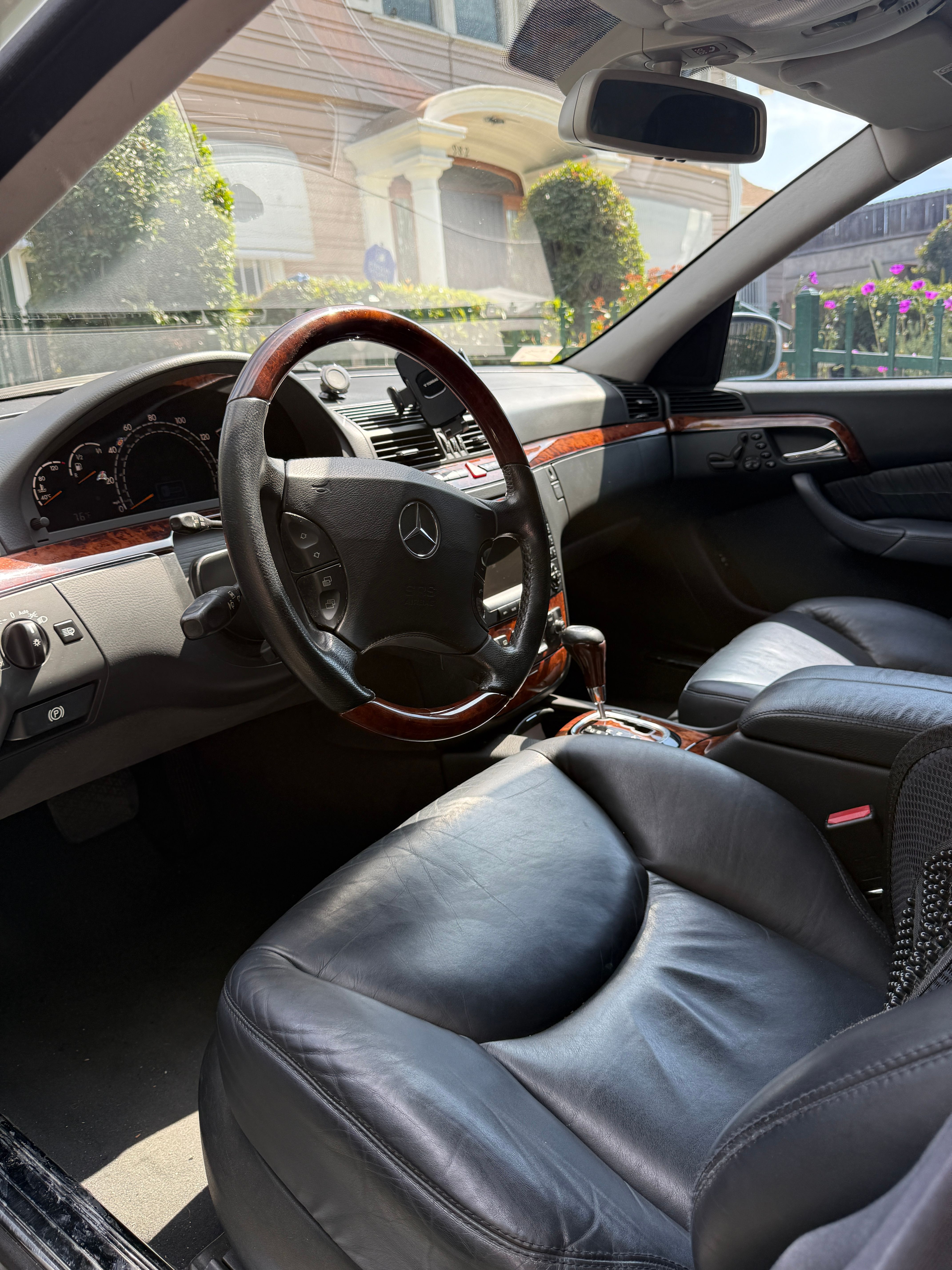 Used 2006 Mercedes-Benz S 500 image 8