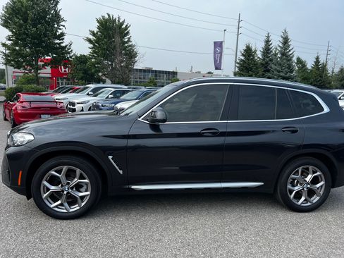 Used 2022 BMW X3 xDrive30i AWD/4WD image 2