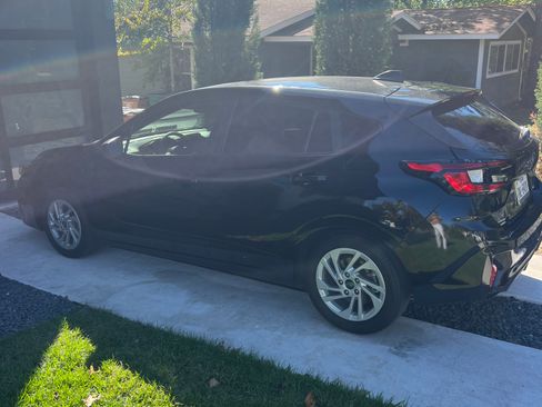 Used 2024 Subaru Impreza 2.0i image 4