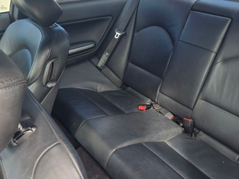 Used 2004 BMW M3 Coupe image 11