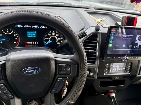 Used 2015 Ford F150 XLT w/ Trailer Tow Package RWD image 15