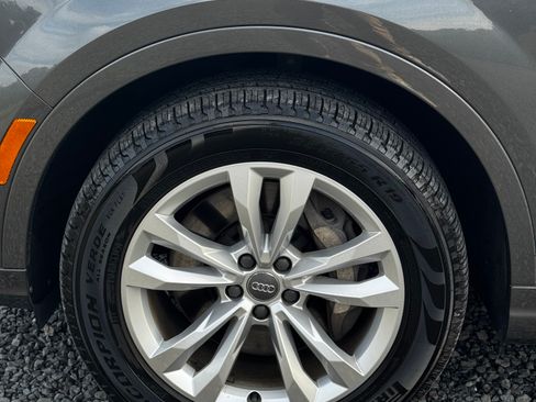 Used 2019 Audi Q7 2.0T Premium Plus AWD/4WD image 26
