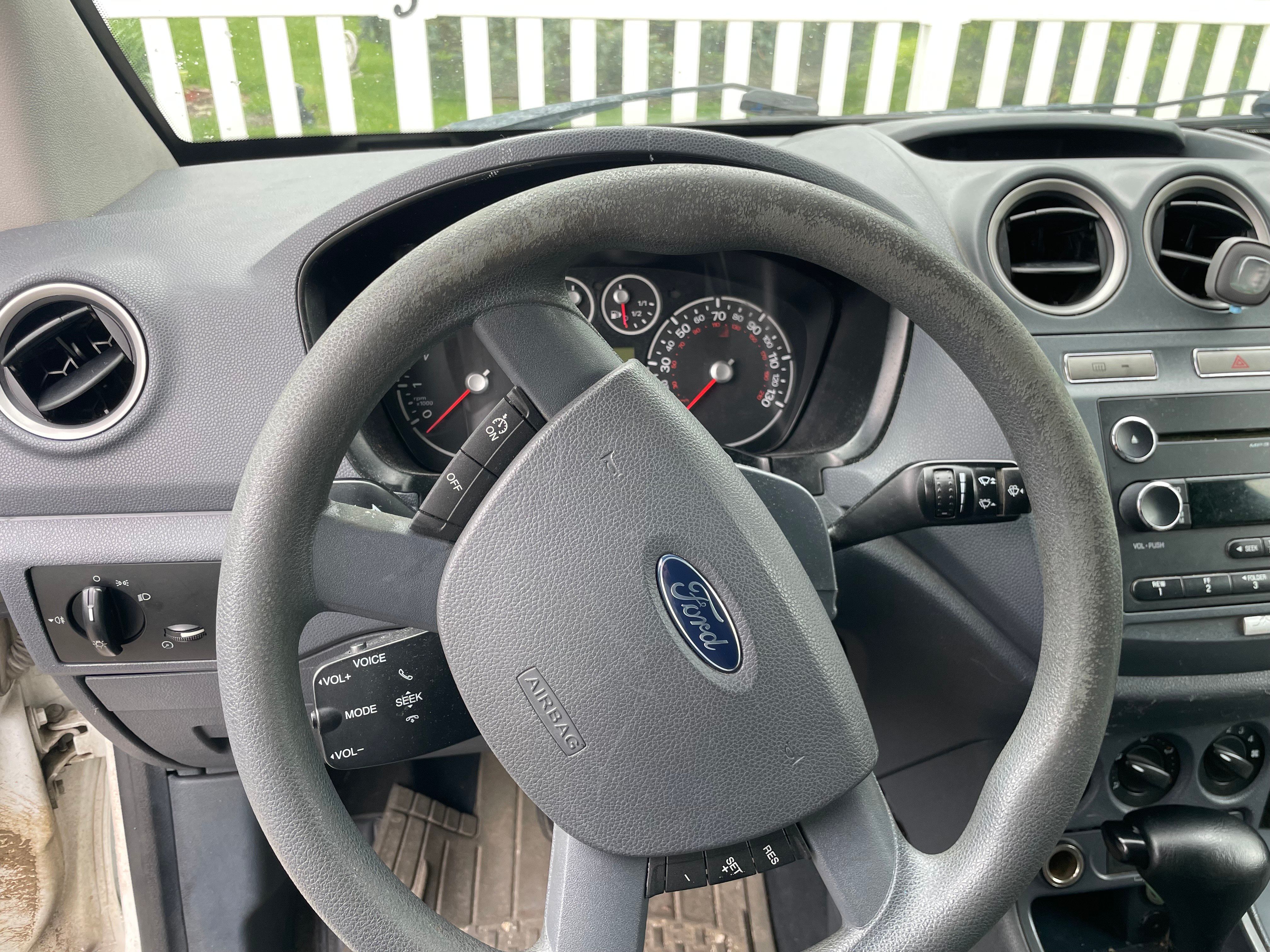 Used 2013 Ford Transit Connect XLT FWD image 5