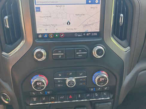 Used 2021 GMC Sierra 2500 Denali w/ Denali Ultimate Package AWD/4WD image 27