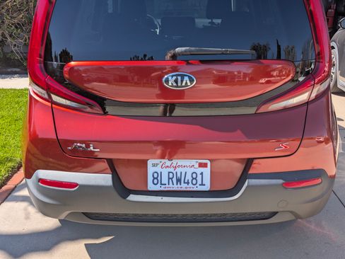 Used 2020 Kia Soul S image 5