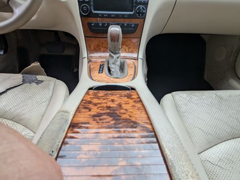 Used 2006 Mercedes-Benz E 350 Sedan image 22