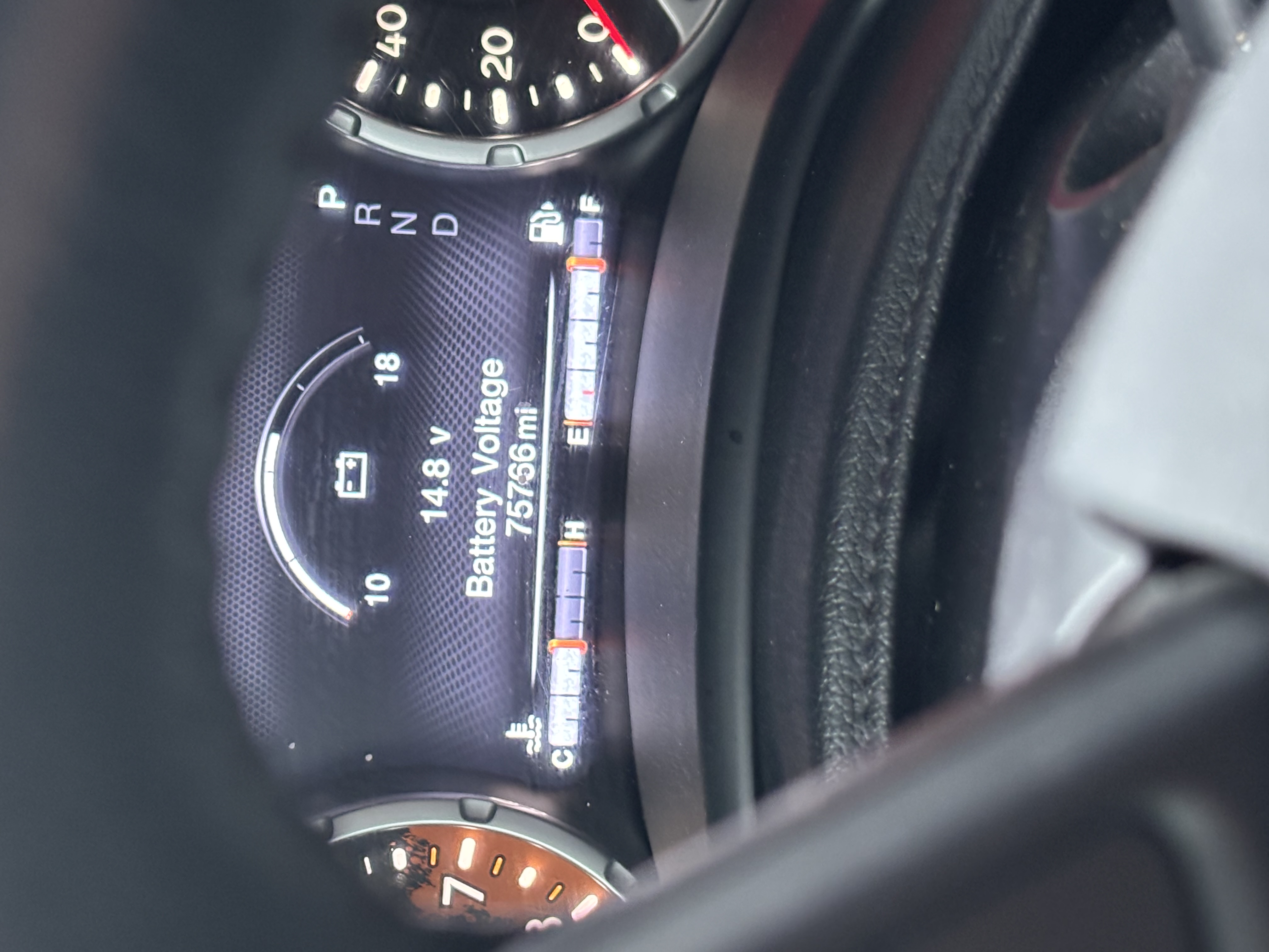 Used 2018 Jeep Renegade Limited w/ UConnect 8.4 Nav Group AWD/4WD image 6