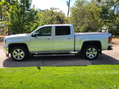 Used 2016 GMC Sierra 1500 SLT w/ SLT Premium Package