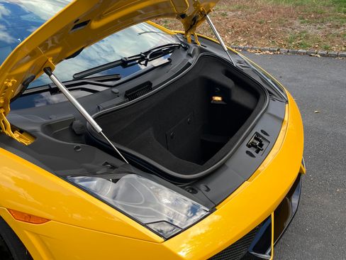 Used 2013 Lamborghini Gallardo LP 550-2 image 28