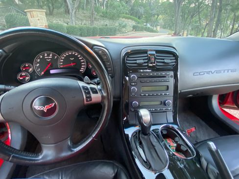 Used 2009 Chevrolet Corvette Coupe image 17