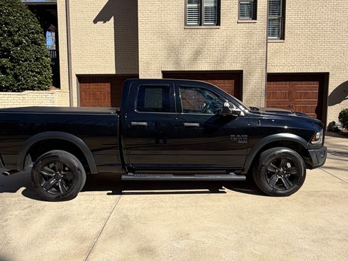 Used 2021 RAM 1500 Classic Warlock w/ Trailer & Traction Group image 12