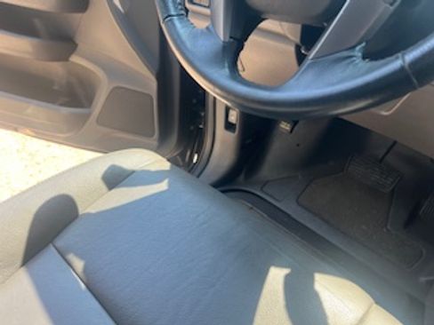 Used 2015 Honda Odyssey Touring Elite image 9