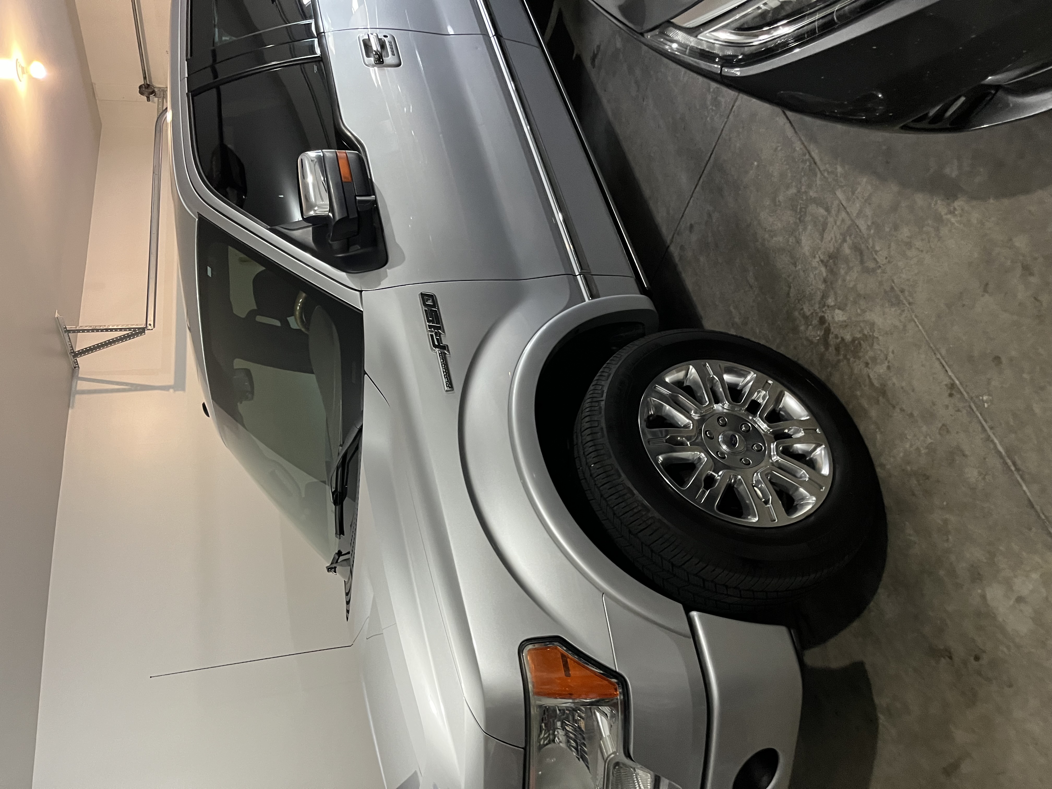 Used 2010 Ford F150 Platinum AWD/4WD image 1
