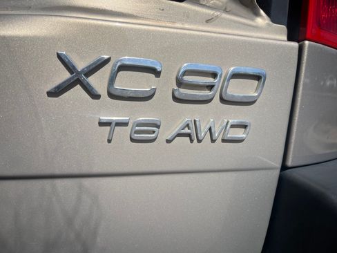 Used 2004 Volvo XC90 T6 AWD/4WD image 10