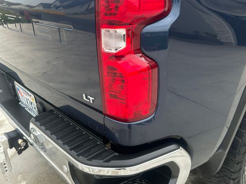Used 2022 Chevrolet Silverado 2500 LT w/ All Star Edition AWD/4WD image 8