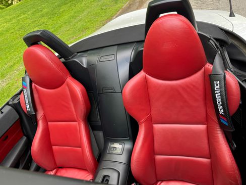 Used 2006 BMW M Roadster RWD image 11