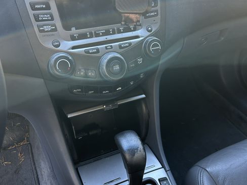 Used 2007 Honda Accord EX-L image 9