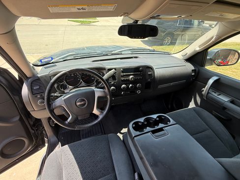 Used 2008 GMC Sierra 1500 SLE w/ Power Pack Plus AWD/4WD image 11