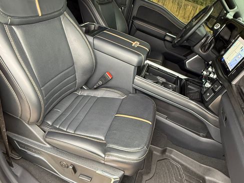 Used 2024 Ford F450 Platinum w/ FX4 Off-Road Package image 16