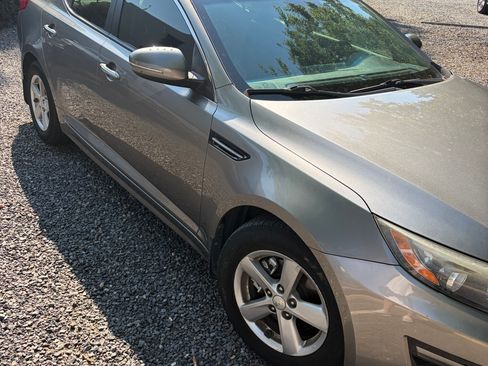 Used 2015 Kia Optima LX FWD image 8