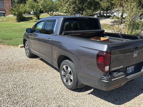 Used 2019 Honda Ridgeline RTL-E image 1