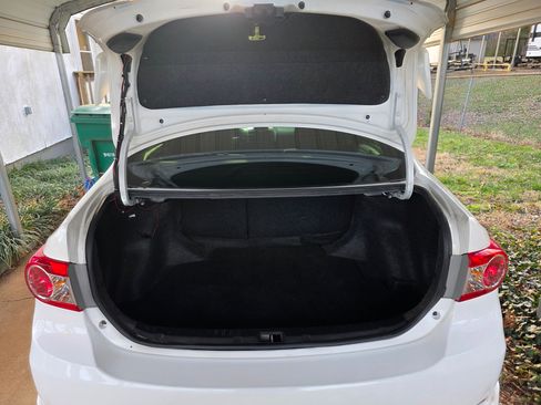 Used 2012 Toyota Corolla S image 12