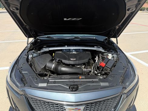 Used 2022 Cadillac CT5 V Blackwing w/ Carbon Fiber Package 2 RWD image 13