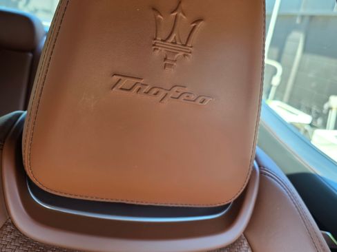 Used 2021 Maserati Ghibli Trofeo image 12