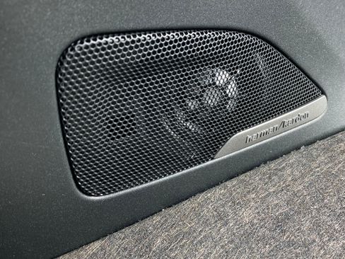 Used 2015 BMW i3 w/ Range Extender image 19