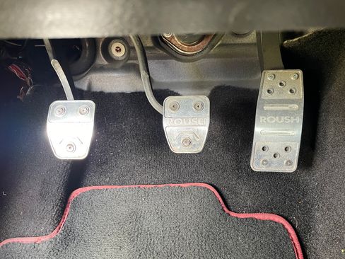 Used 2005 Ford Mustang GT image 23