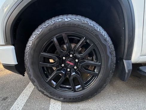 Used 2023 GMC Sierra 1500 Elevation w/ Preferred Package image 23