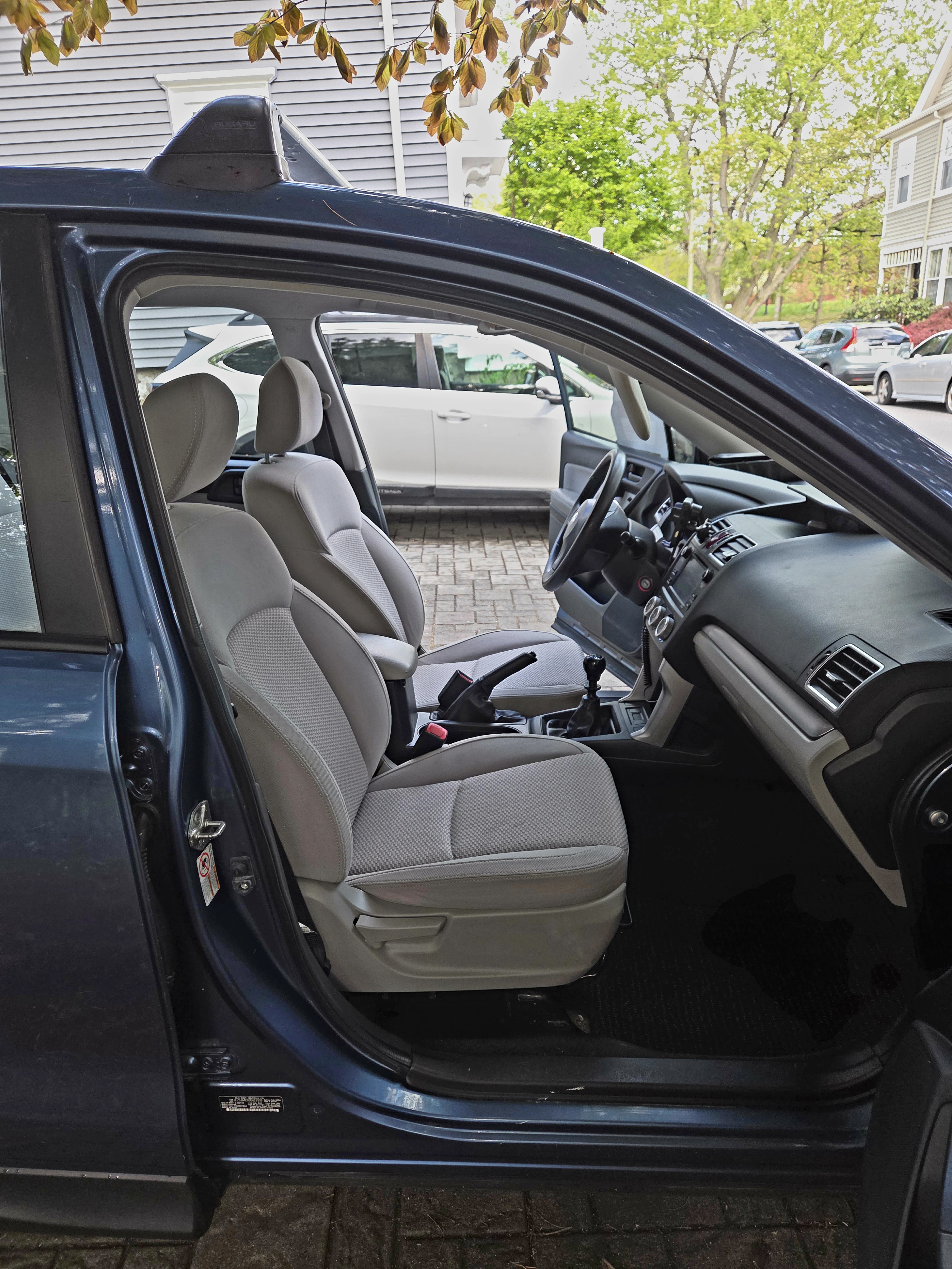 Used 2016 Subaru Forester 2.5i AWD/4WD image 8