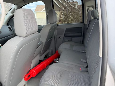 Used 2006 Dodge Ram 2500 Truck SLT image 9