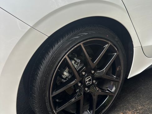 Used 2024 Honda Civic Sport Touring image 22