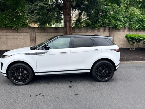 Used 2020 Land Rover Range Rover Evoque S AWD/4WD image 12