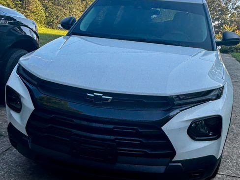 Used 2021 Chevrolet TrailBlazer LS w/ LPO, Blackout Package image 1