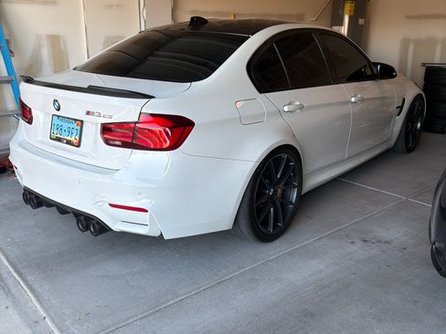 Used 2018 BMW M3 CS w/ Executive Package RWD image 5