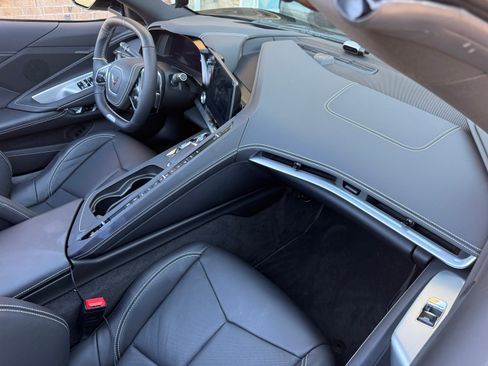 Used 2025 Chevrolet Corvette Z06 w/ Battery Protection Package image 15