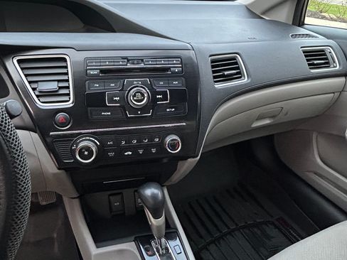 Used 2013 Honda Civic LX image 18