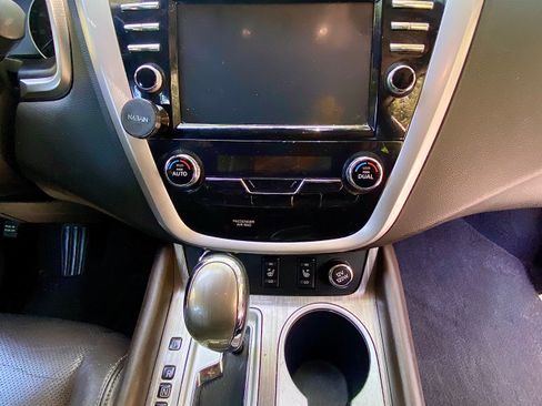 Used 2015 Nissan Murano SL w/ SL Technology Package AWD/4WD image 4