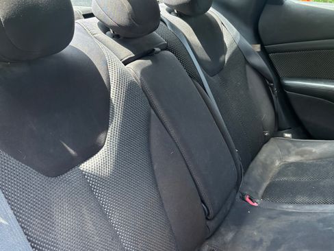 Used 2015 Dodge Dart SXT FWD image 12