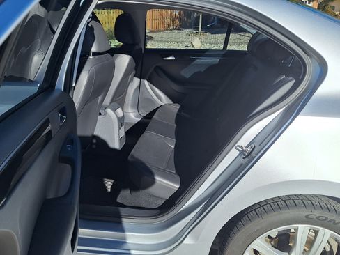 Used 2015 Volkswagen Jetta TDI SEL image 6