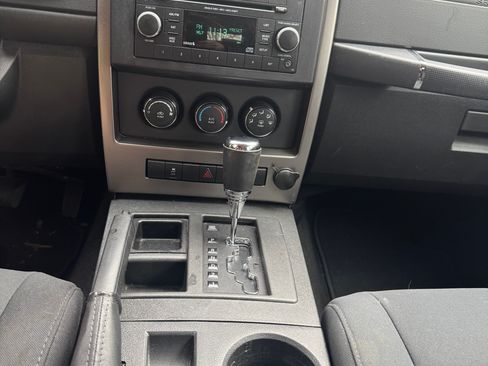 Used 2012 Jeep Liberty Sport w/ Trailer Tow Class III Group image 13